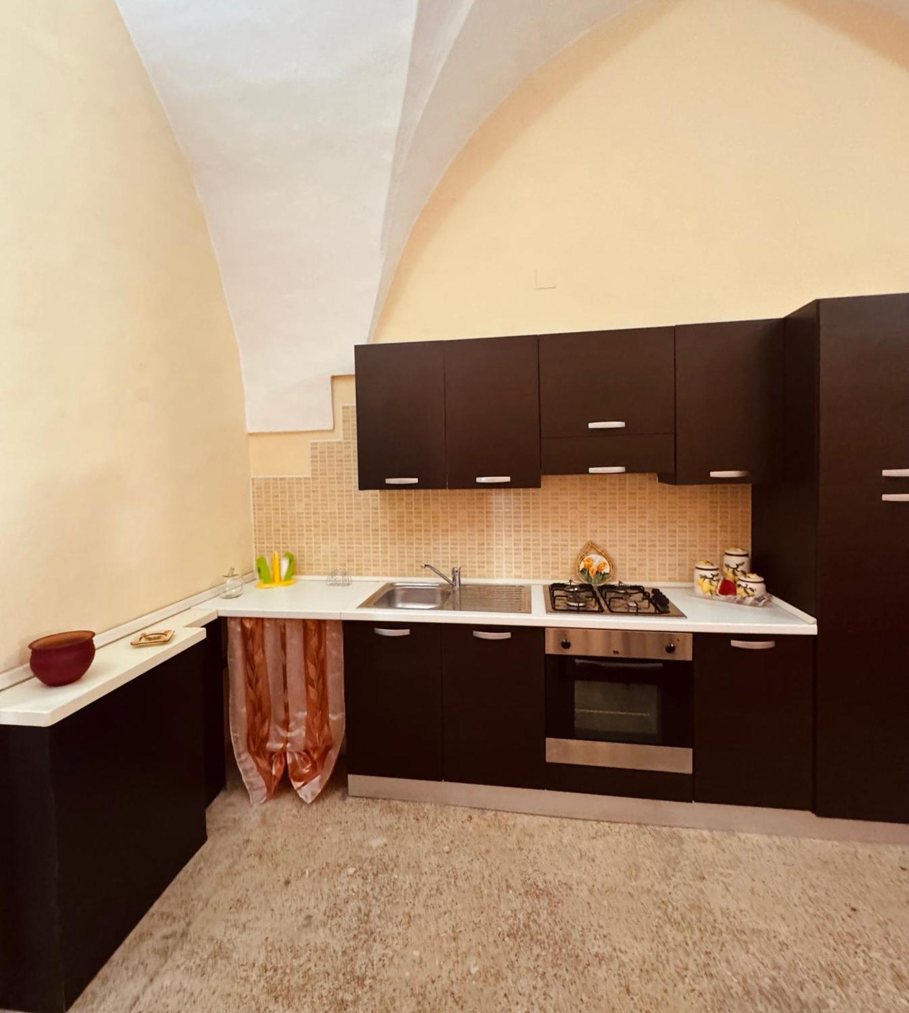 לינה וארוחת בוקר גלאטינה Il Pozzo Di San Paolo מראה חיצוני תמונה